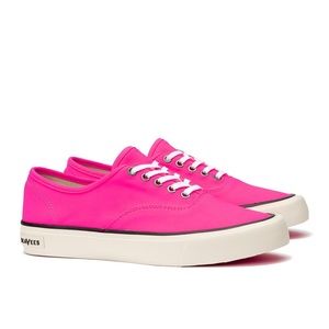 NIB Seavees Legend Pink Sneakers Sz 9.5